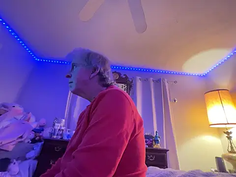 jck1m0t online show from December 10, 12:45 am