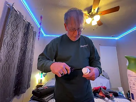 jck1m0t online show from December 20, 5:36 am