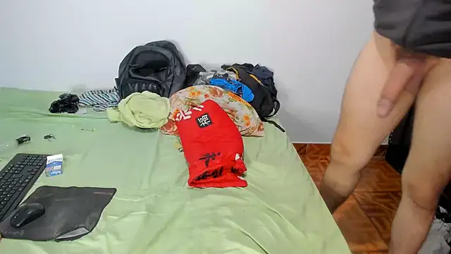 klausvan22 online show from November 6, 8:17 am