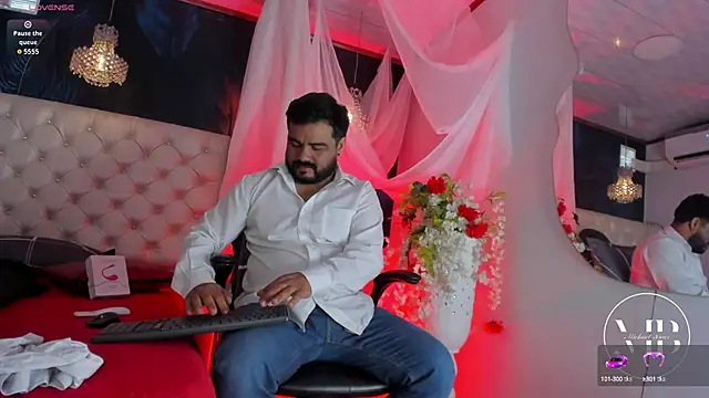 MichaelBear  online show from September 14, 2:30 pm