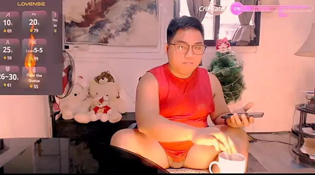 Snapshot of Hardking_69 chatting on December 17, 10:54 pm Hardking 69 online show from December 17, 10:54 pm