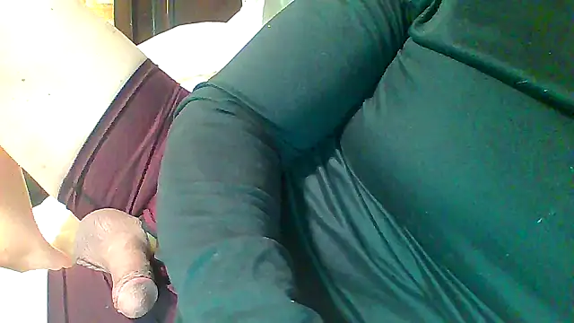 imN2Deep4mygirl2take online show from April 12, 6:15 am