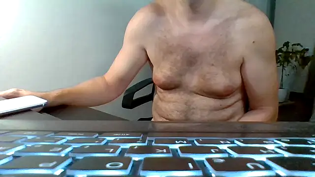 Horney boy86 online show from September 13, 11:06 pm