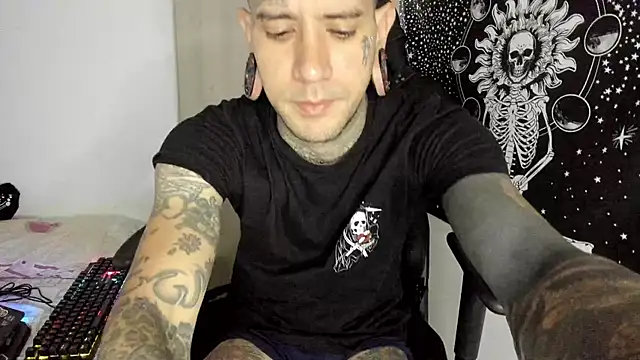 josh  ackerman online show from January 9, 9:47 pm