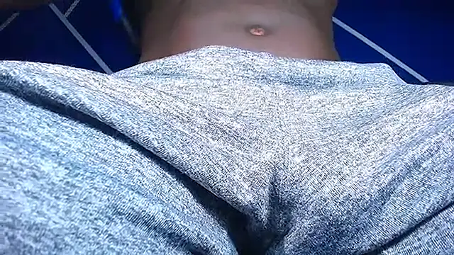 MAXJONES 2 online show from October 1, 8:24 pm