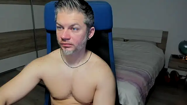 RobbyShawz online show from January 31, 5:30 am