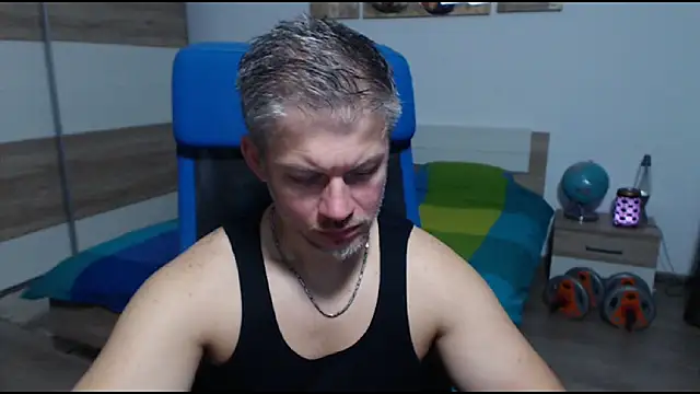 RobbyShawz online show from October 5, 10:41 am