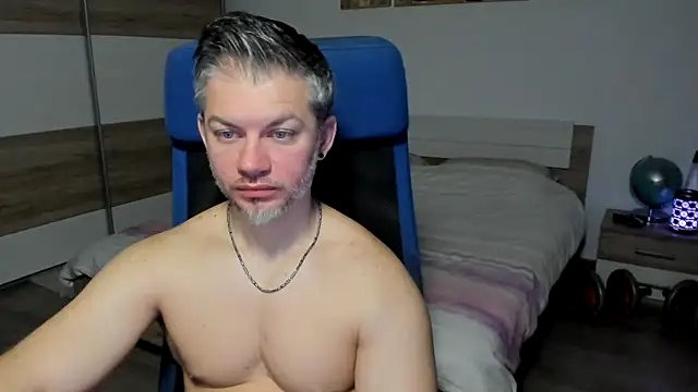 RobbyShawz online show from February 8, 5:51 am