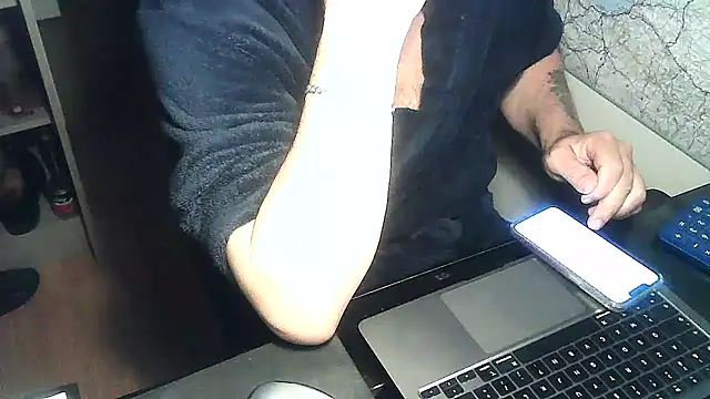 DUDURAxh online show from November 3, 7:37 pm