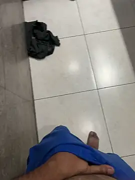 luciferdxm5 online show from April 5, 3:47 am