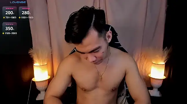 000batman000 online show from January 29, 1:16 am