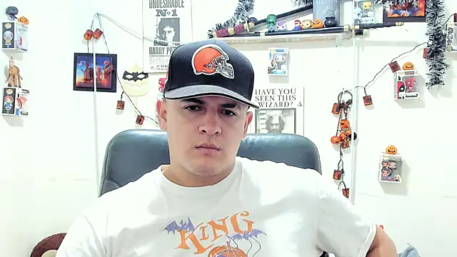 ney 22 online show from November 1, 11:14 am