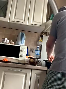 GHsveter online show from December 18, 12:01 pm