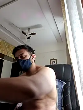 kaizercool1 online show from February 19, 6:32 am