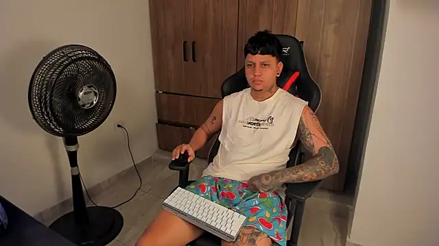 Jake simons online show from March 26, 8:35 pm