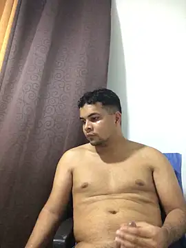 ElsecretodeBruno online show from October 27, 12:02 am