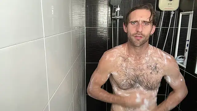 lukegunn online show from December 18, 4:41 am