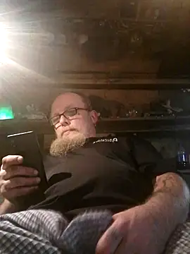 Kevinmc1d online show from December 17, 8:10 am