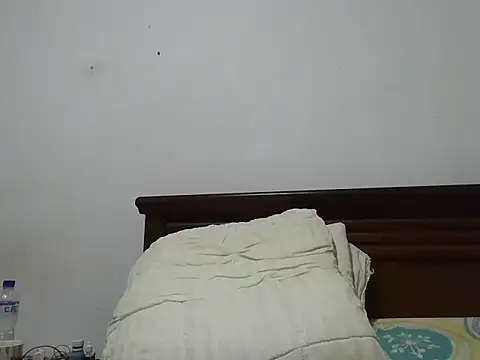 x-sebastian online show from October 27, 1:19 am