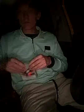 utoopia777 online show from March 13, 10:38 pm