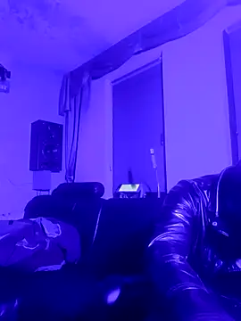 Crystalbitchx online show from January 6, 11:09 pm