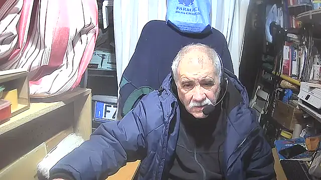 nonnomaturobisex online show from February 4, 9:07 am