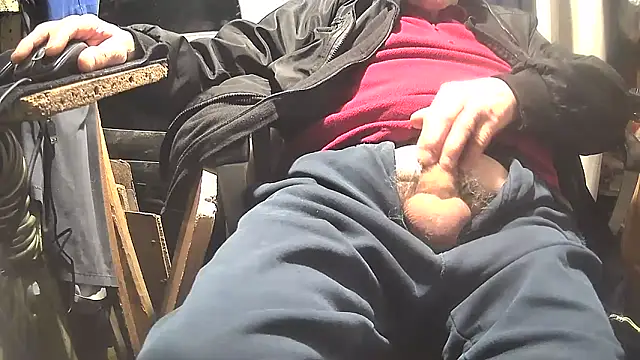 nonnomaturobisex online show from March 6, 5:54 pm