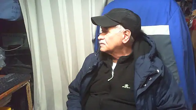 nonnomaturobisex online show from March 8, 10:08 am