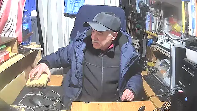 nonnomaturobisex online show from February 9, 8:54 am