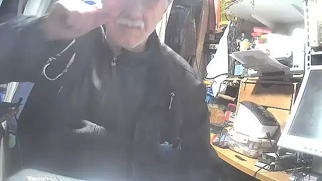 nonnomaturobisex online show from March 10, 5:50 pm