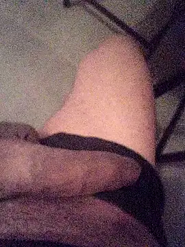 Invisiblesqz online show from October 9, 10:25 pm