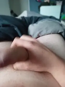 bertvanboere online show from April 2, 5:21 pm