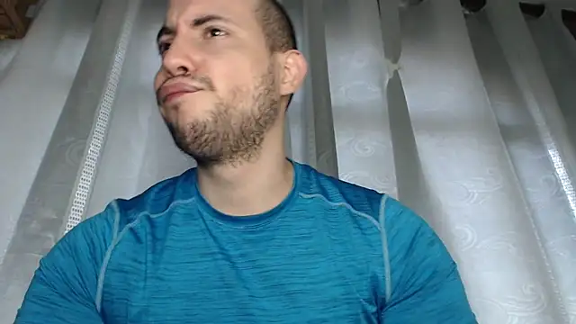 Armando 2002 online show from November 27, 3:27 pm