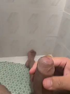 camilo0976 online show from February 14, 5:13 am