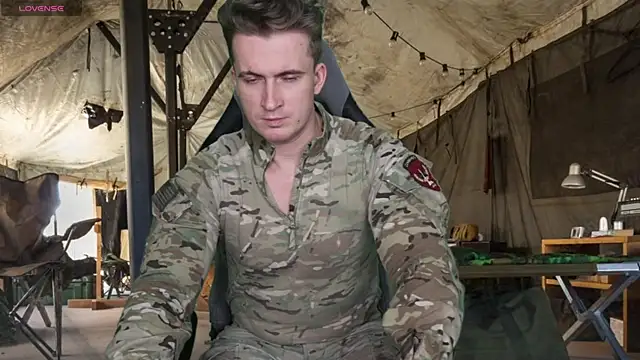 hornystripman97 online show from November 11, 1:43 am