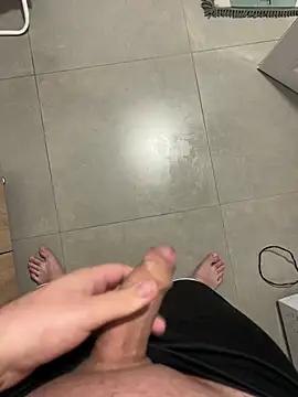 Snapshot of Vld121 chatting on January 30, 7:37 pm Vld121 online show from January 30, 7:37 pm