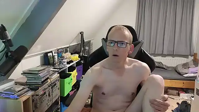 sexmenlion online show from October 10, 9:18 pm