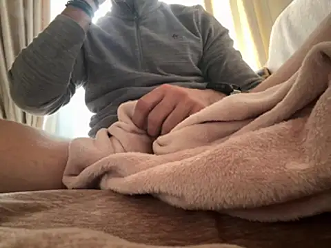 dk2995 online show from March 5, 1:07 pm