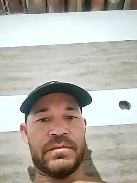 dottado05 online show from January 7, 12:59 am