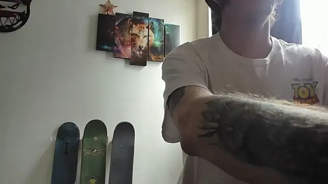 Jeff Waltonxh online show from April 3, 6:15 pm