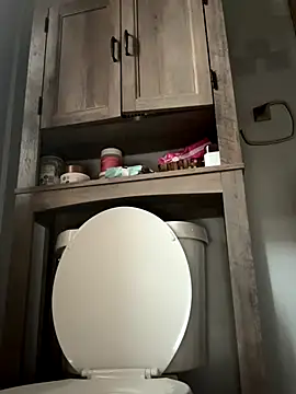 KcCumz19 online show from October 30, 2:40 pm