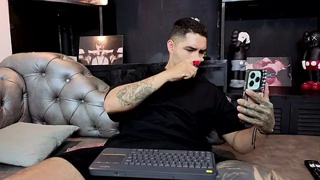 matteosantos online show from October 22, 11:58 am