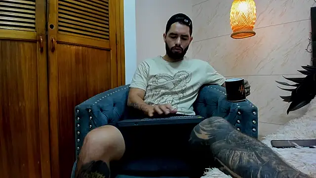 matteosantos online show from February 20, 11:09 am