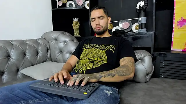 matteosantos online show from March 5, 11:38 am