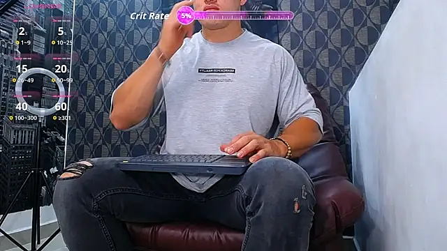 Leonsmoron online show from February 17, 11:25 pm