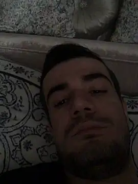 boyygirlls online show from February 1, 9:21 am