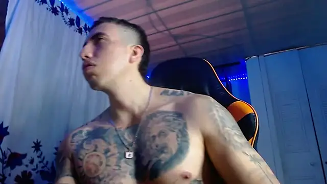 Adam Hudsond online show from February 6, 1:19 pm