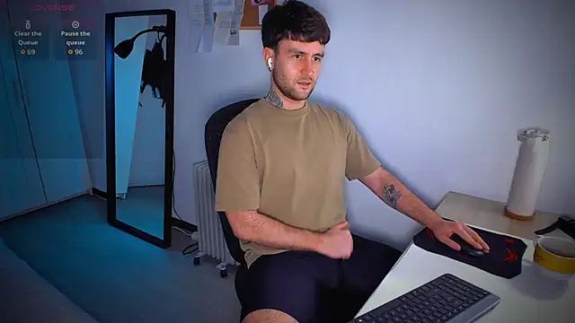 HonestAndrew online show from February 17, 12:59 pm