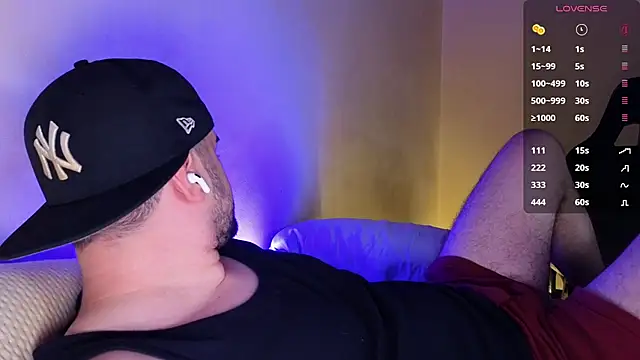 DominantTheo online show from February 21, 4:13 am