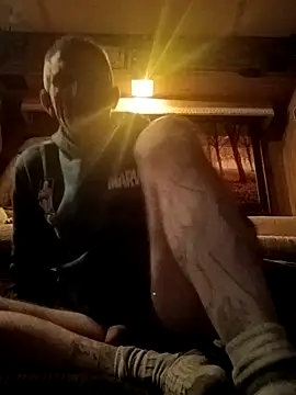 sucktraewil online show from January 2, 6:07 am